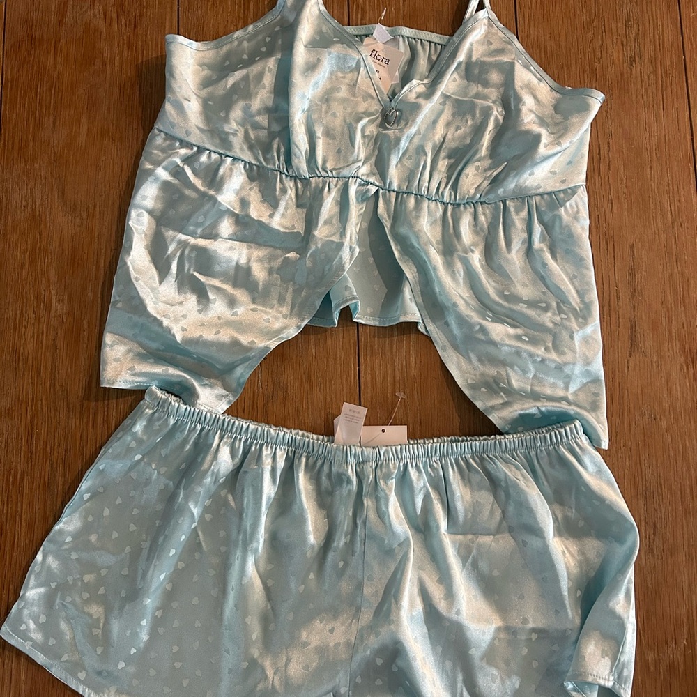 Flora sz medium Blue Satin Pajama Set NWT nightie